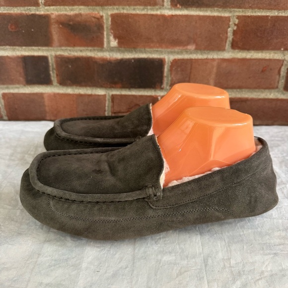 Amazon Essentials Olive suede lined slip on moccasin Slipper Men's US 9 MINT - Picture 5 of 10